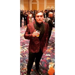 Meet your Posher, Ricardo